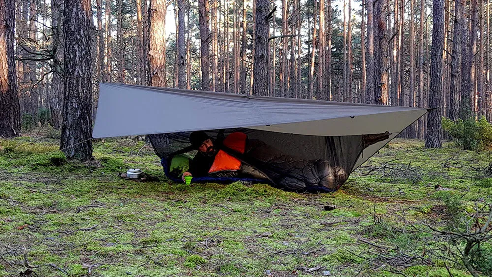 ブッシュメントラベルギア ウルトラライトタープ ダークオリーブ BUSHMEN Travel Gear ULTRALIGHT Tarp dark olive