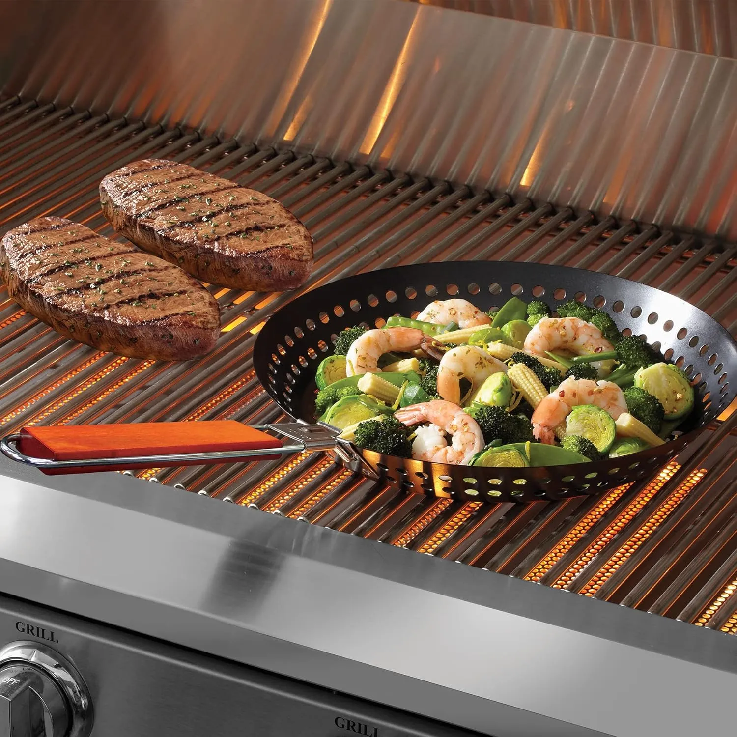 12" Non-Stick Grilling Skillet, Large Strainer with Removable Handle For Deep Frying Fried Food, Seafood & Vegetables, Grilling Basket for Indoor, Outdoor BBQ, Grill & Restaurants - Mr. Bar-B-Q 06750X