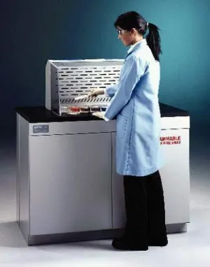 3955201 Fume Adsorber with Formaldehyde Carbon Filter, 115 V, 60 Hz