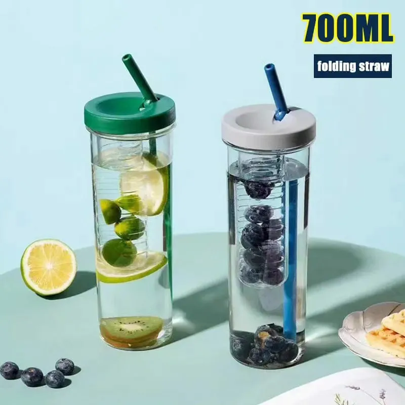 700Ml Water bottle with foldable straw