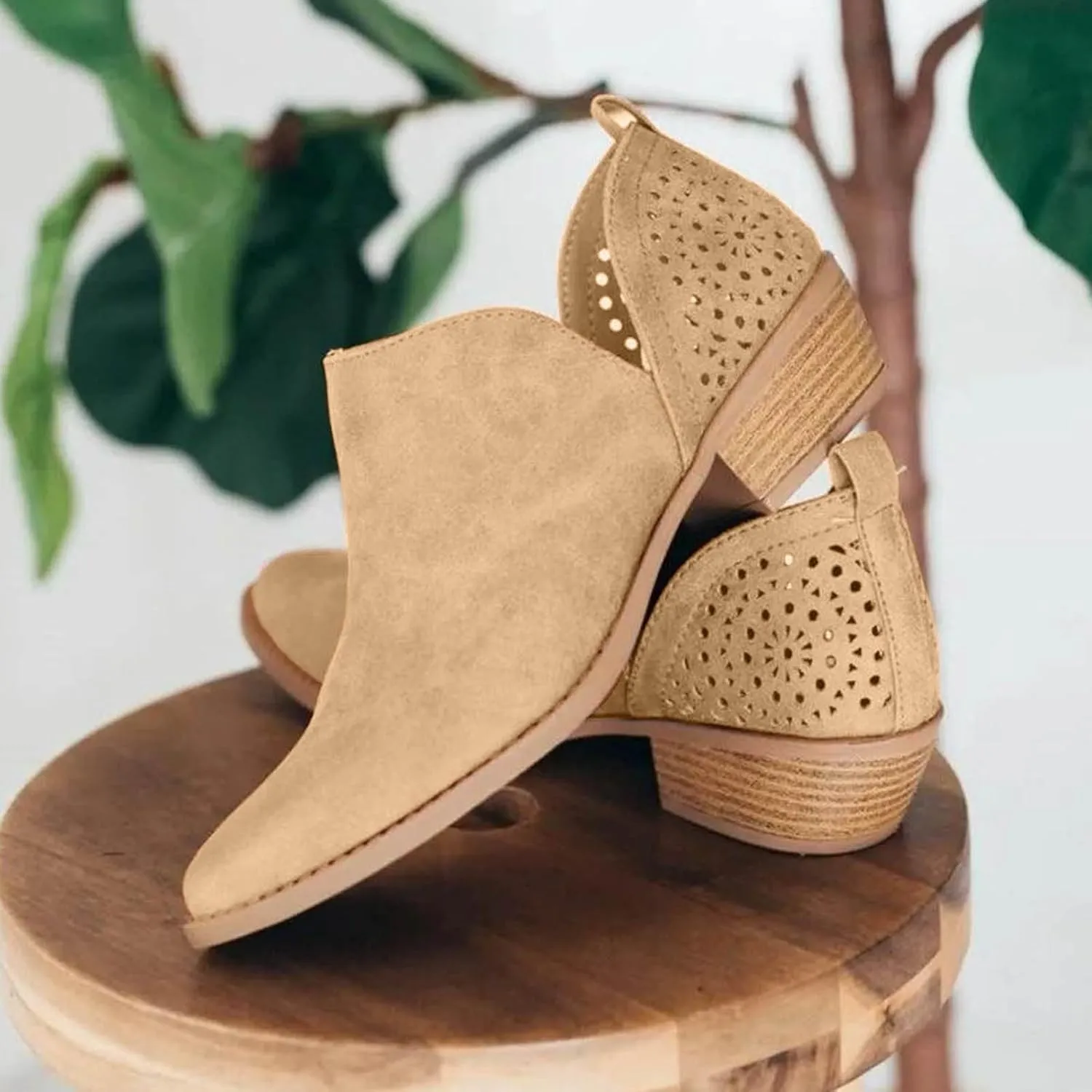 AMDBEL Fall Boots for Women 2024 Ankle Booties Low Heel Short Boots Chelsea Boots Hollow Out Pointd Toe Fall Winter Shoes