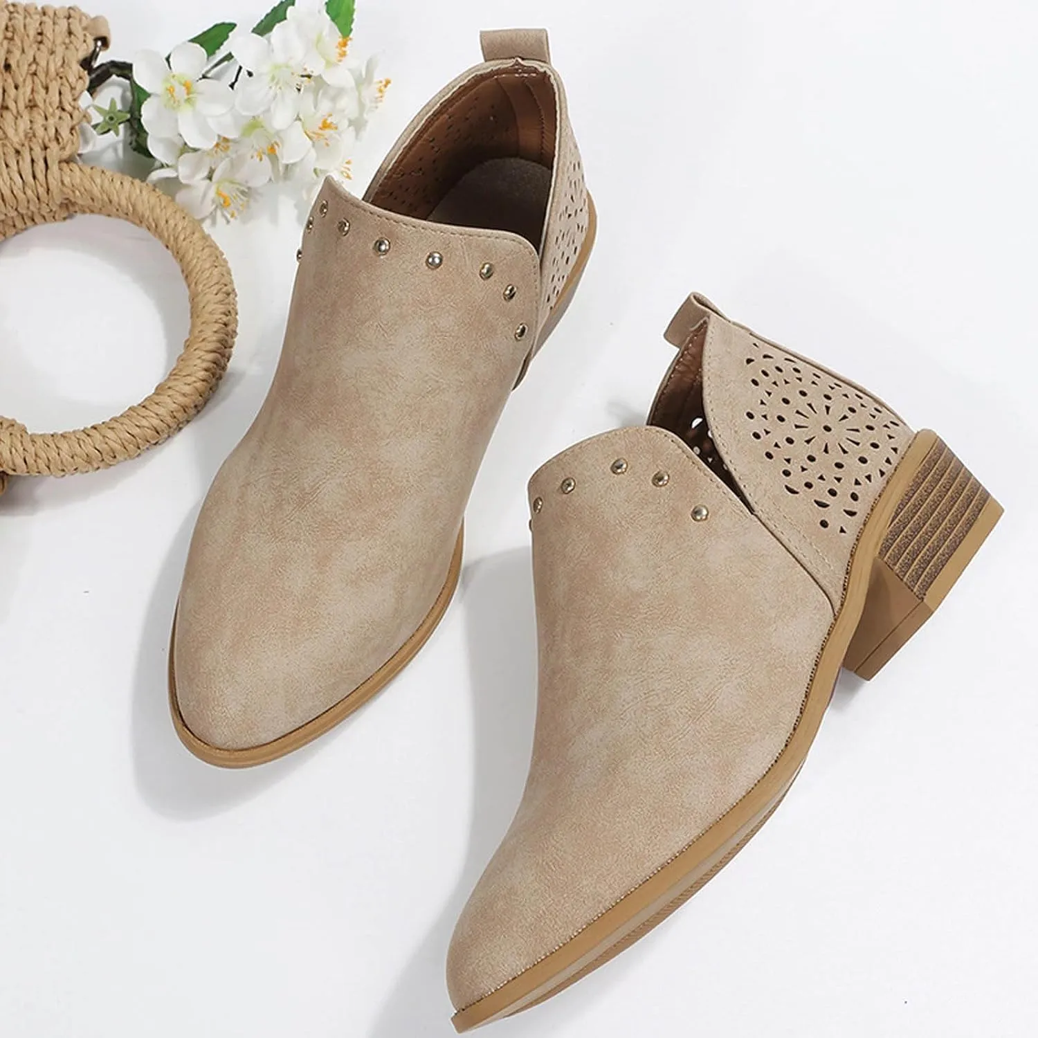 AMDBEL Winter Boots for Women 2024 Ankle Booties Low Heel Chelsea Boots Side Zipper Pointd Toe Fall Winter Short Boots Shoes