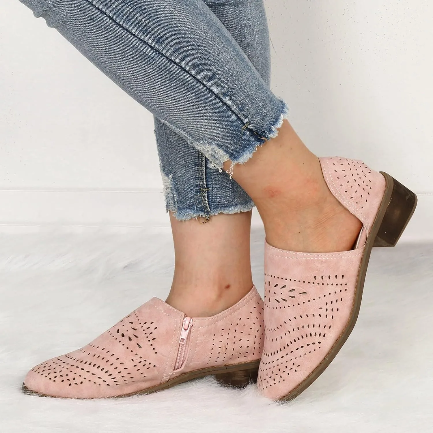 AMDBEL Winter Boots for Women 2024 Ankle Boots Casual V Cut Slip On Low Heel Short Side Fall Winter Bootie Shoes