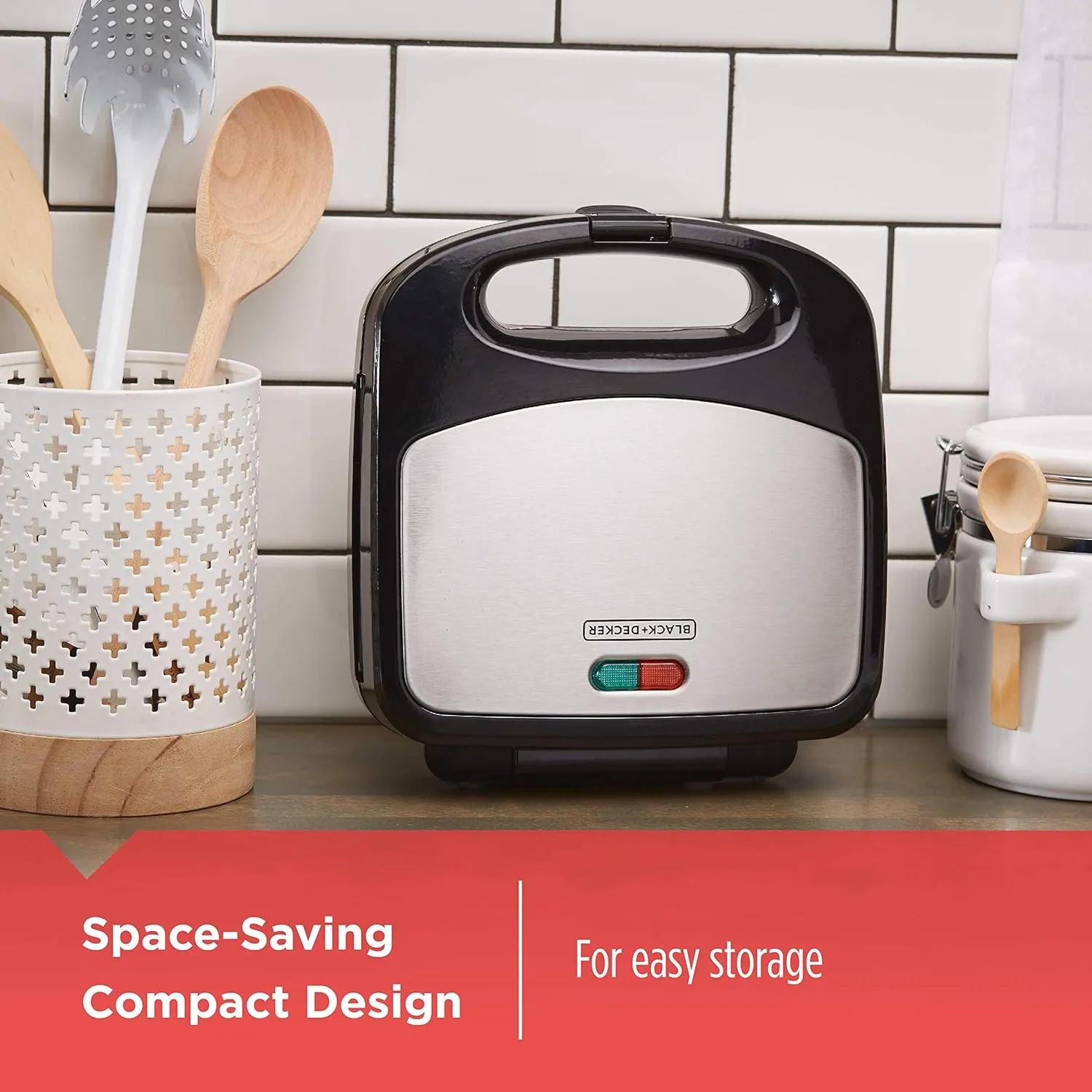 BLACK DECKER 3-in-1 Waffle Iron, WM2000SD, Grill and Sandwich Press, Non-Stick Removable Plates, Space Saving Compact Design
