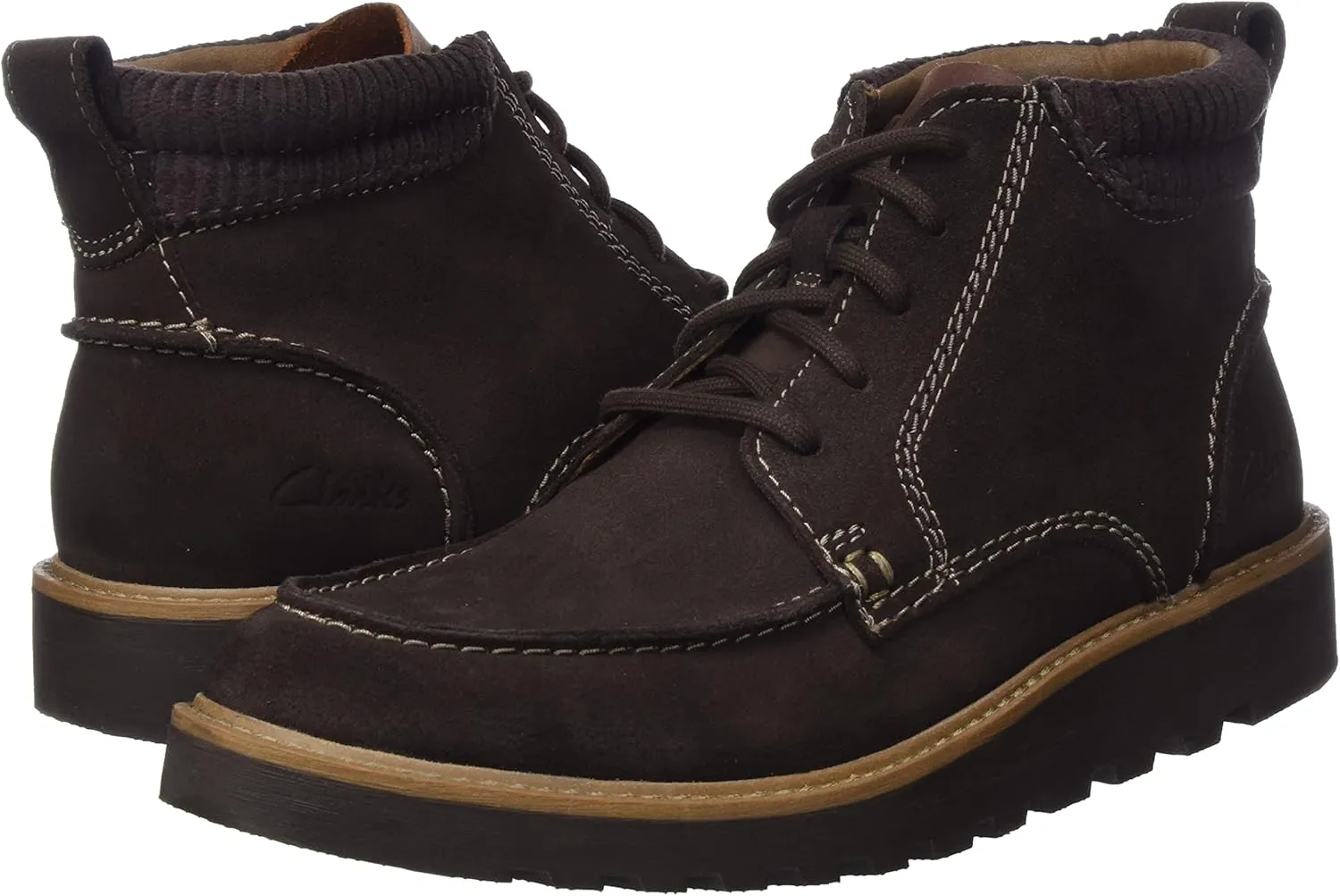 Clarks Men's Classic Boots Fashion