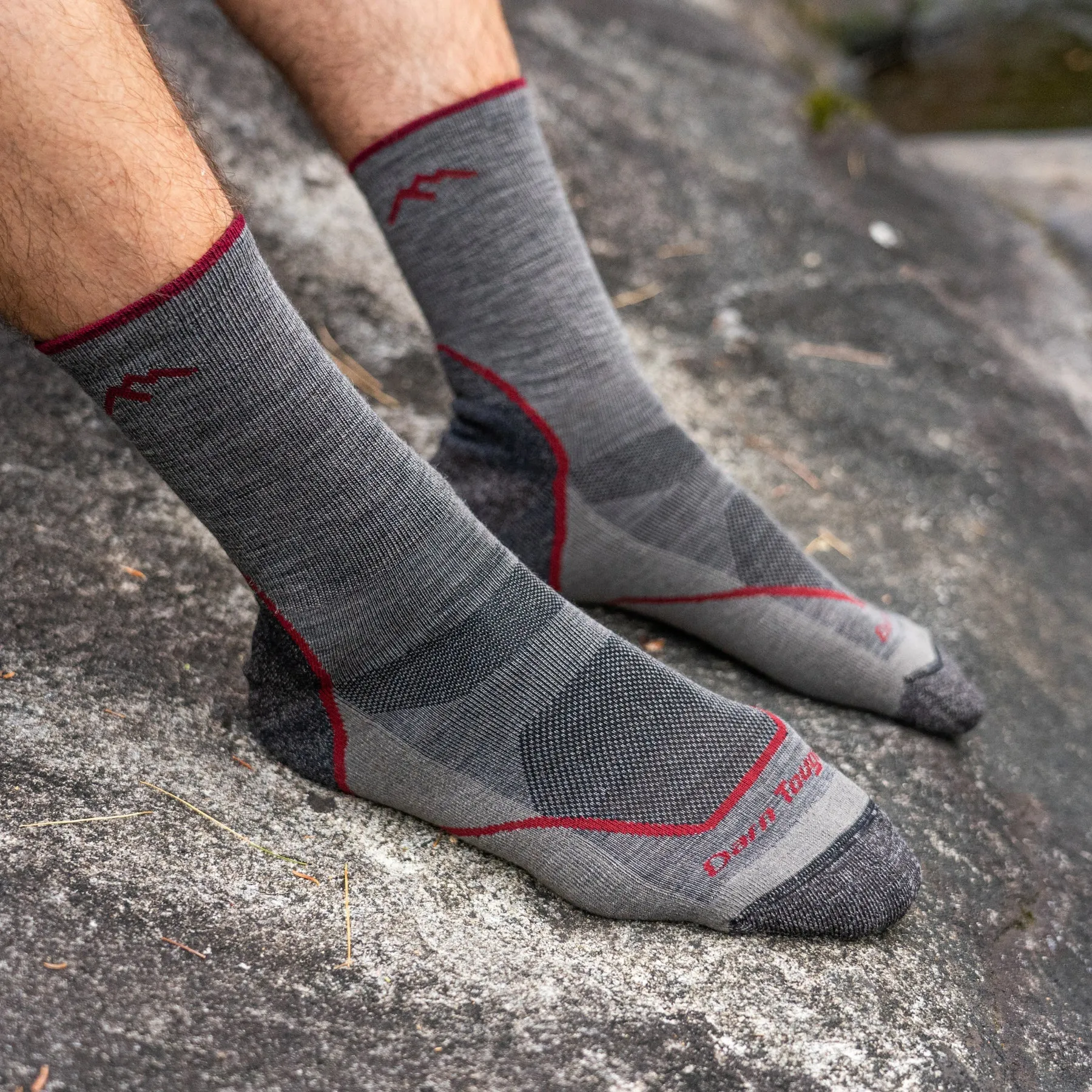 Darn Tough Men's D1972M Hiking Sock
