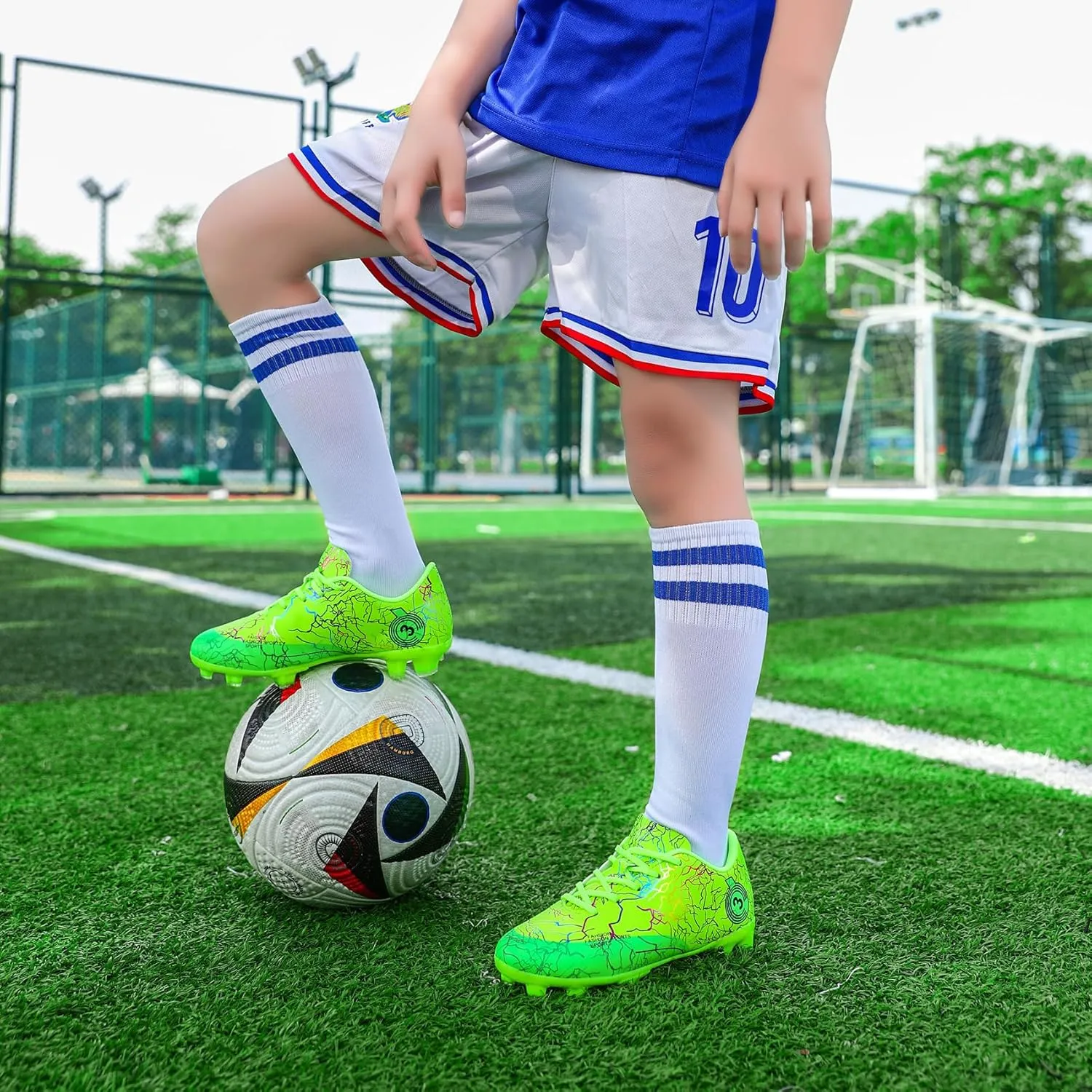 DimaiGlobal Kids Soccer Shoes Boys Girls Soccer Cleats Outdoor Training Athletic Sneakers Professional Spikes Youth Turf Football Shoes Unisex