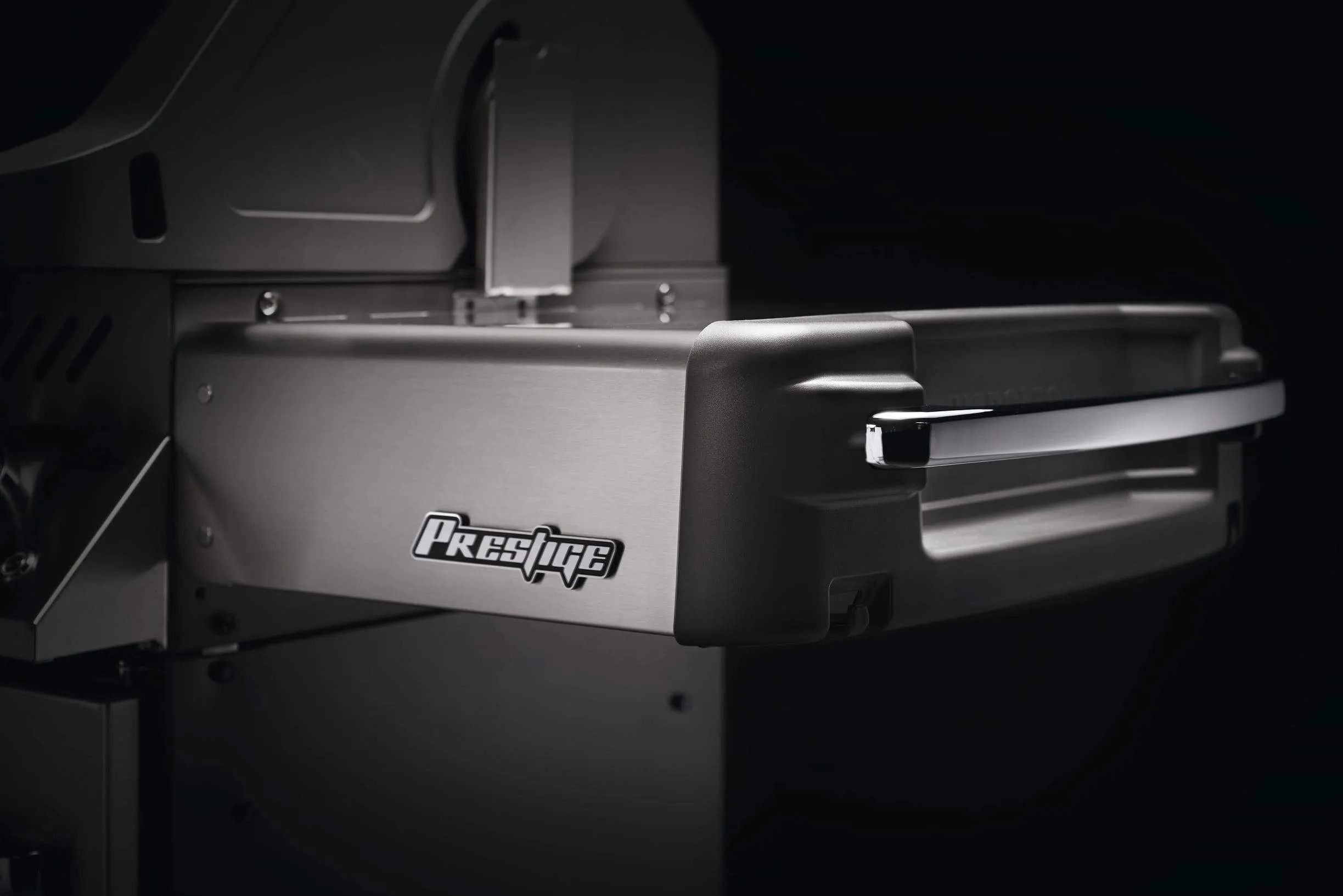 Effortless 4-Burner Prestige P500-3 Stainless 500 BBQ Napoleon Satisfaction guarantee