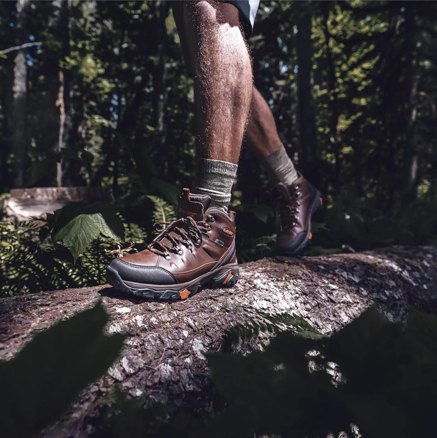 HI-TEC Acadia WP Leather Waterproof Men's Hiking Boots, Lightweight Breathable Backpacking and Trail Shoes