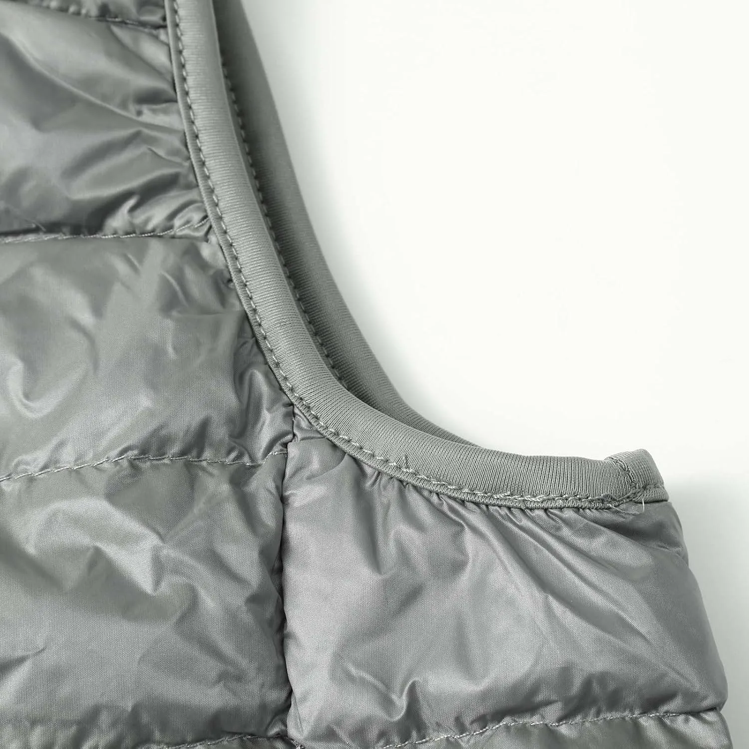 Men's Lightweight Puffer Vest Packable Warm Quilted Sleeveless Jacket Coats Waterproof Plain Outerwear for Work