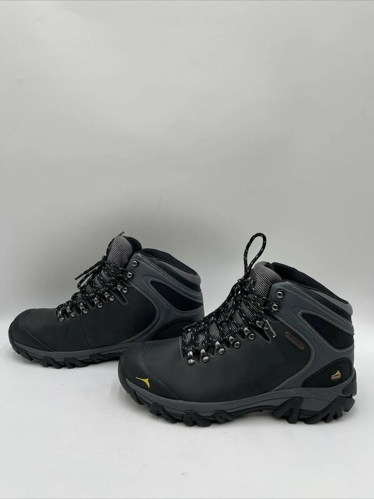 Men's Pacific Mountain Elbert Waterproof Hiking Boots Black Size 9D - Very Good