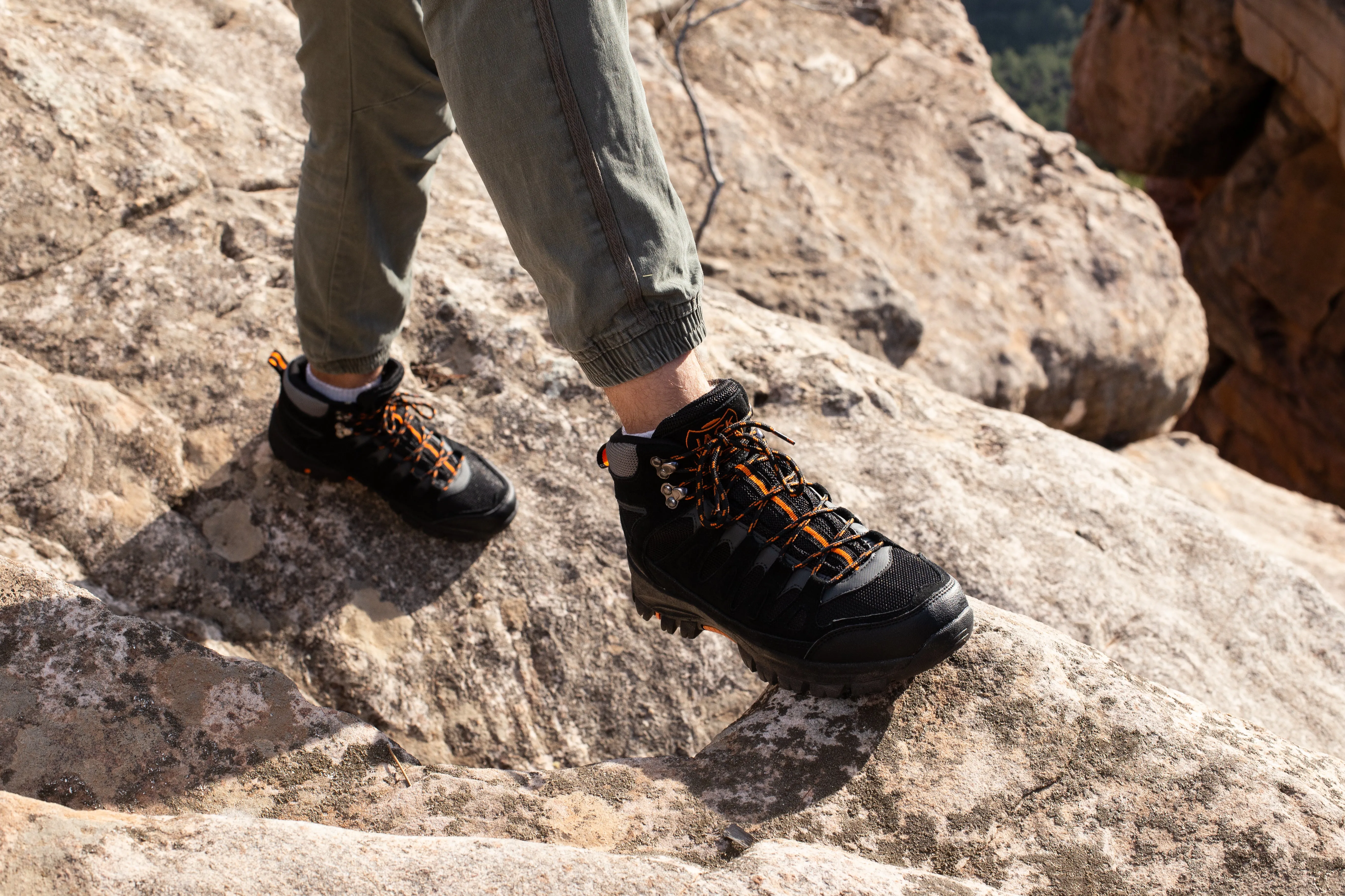 Men's Waterproof Breathable Walking Boots JW9255 | Jack Walker