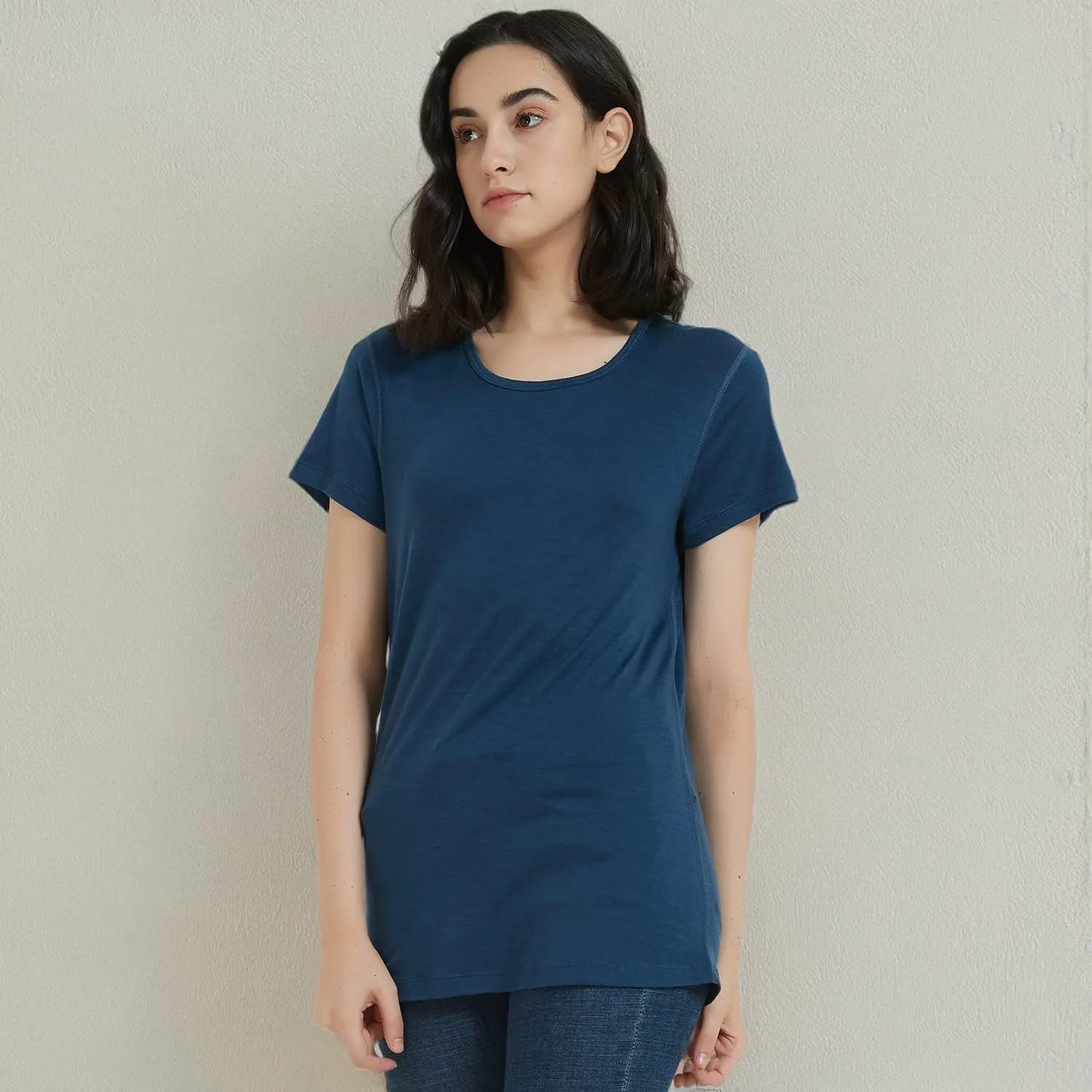 METARINO 100% Merino Wool T-Shirt Women,Short Sleeve Lightweight Crew Neck Base Layer Tee Shirt for Travel,Hiking