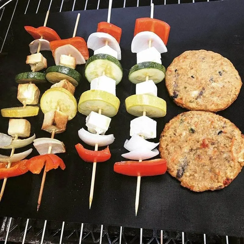 Non-Stick BBQ Grill Mat - Portable Hot Plate Accessory for Easy Grilling