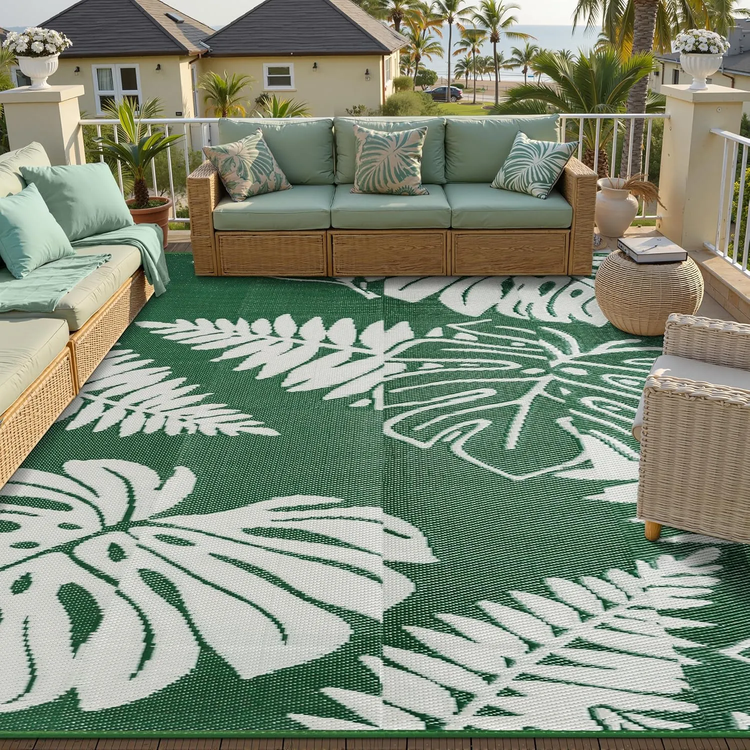 Outdoor Plastic Straw Rug Leaf Waterproof Green Outside Patio 6x9 Carpet Tropical Reversible Mat Washable Large for Camping RV Porch Deck Balcony Beach