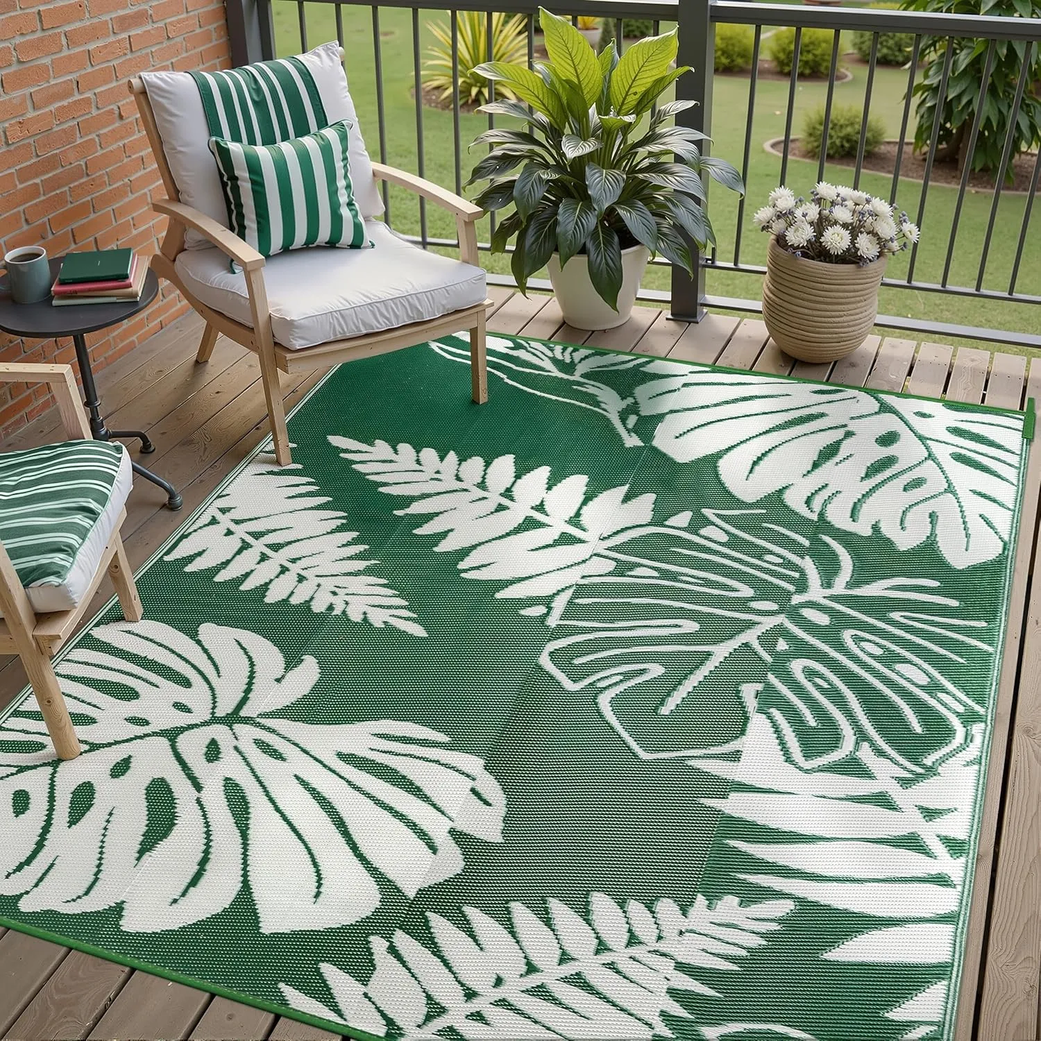 Outdoor Plastic Straw Rug Leaf Waterproof Green Outside Patio 6x9 Carpet Tropical Reversible Mat Washable Large for Camping RV Porch Deck Balcony Beach