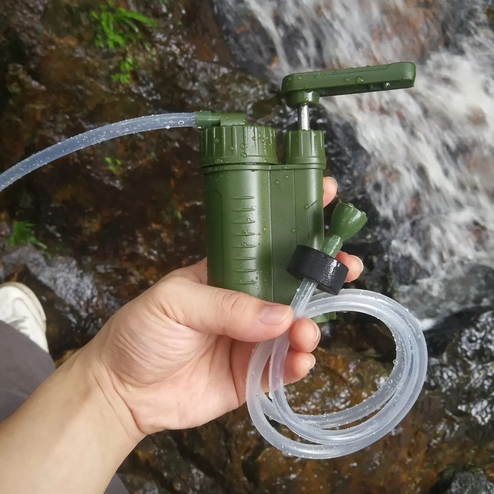 Outdoor Water Filtration System - Fast Flow Rate 200-400ml/min Water Purifier for Camping, Hiking, Emergency, and Fishing