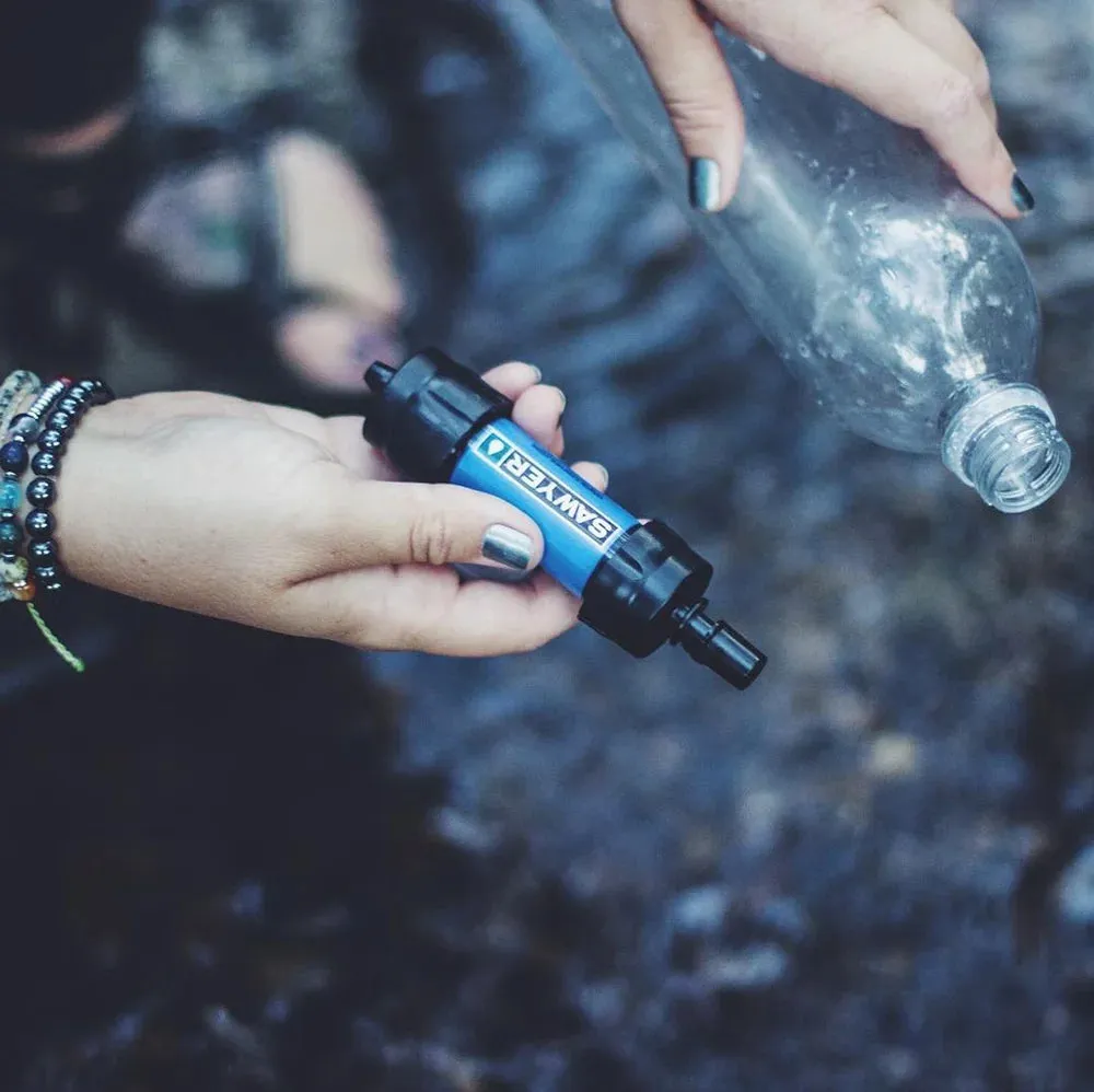 Sawyer SP128 MINI Water Filter - Ultralight 0.1 Micron Survival Water Purifier (Blue)