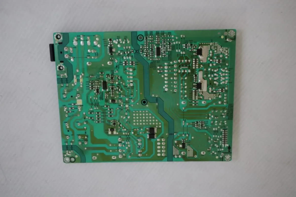 Television Repair Kit for Hisense 50R6E with TV Main Board   Power Supply   TCon   Cables
