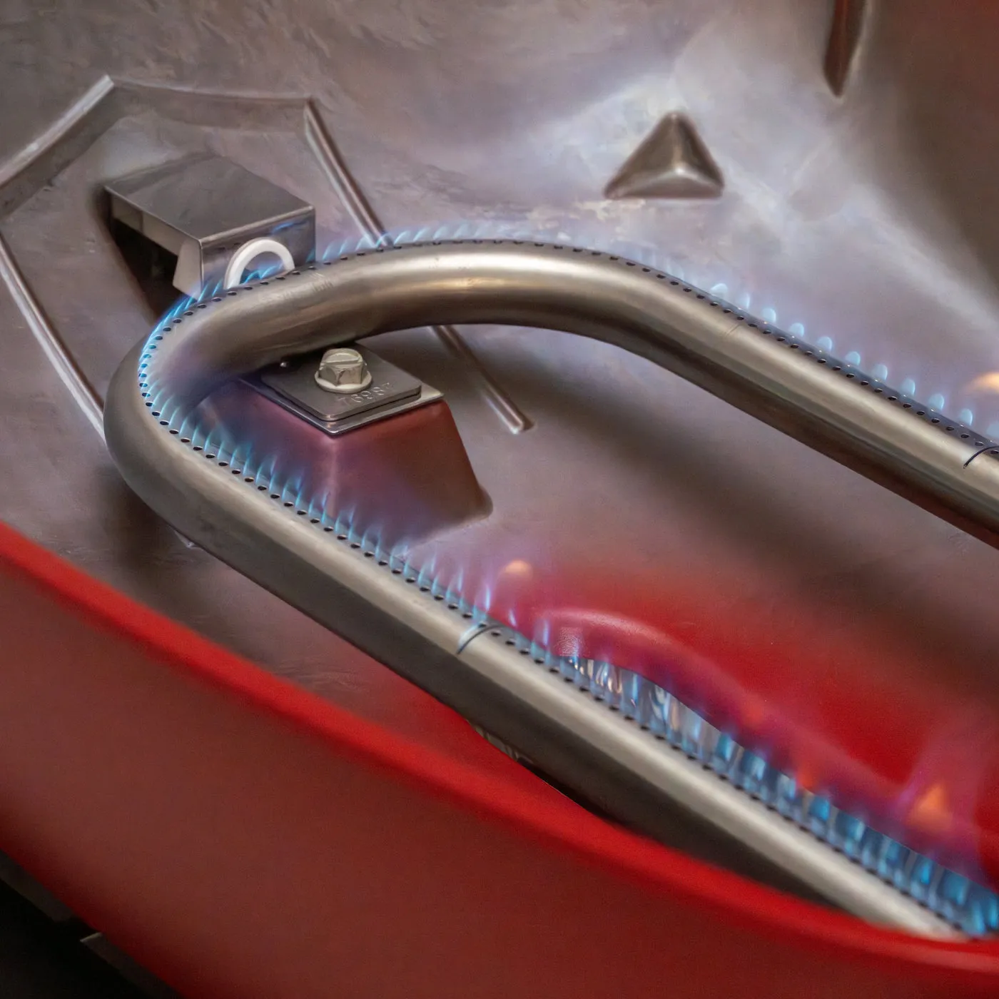 Weber Baby Q Q1000N Gas Barbecue LPG Flame Red **NEW MODEL**