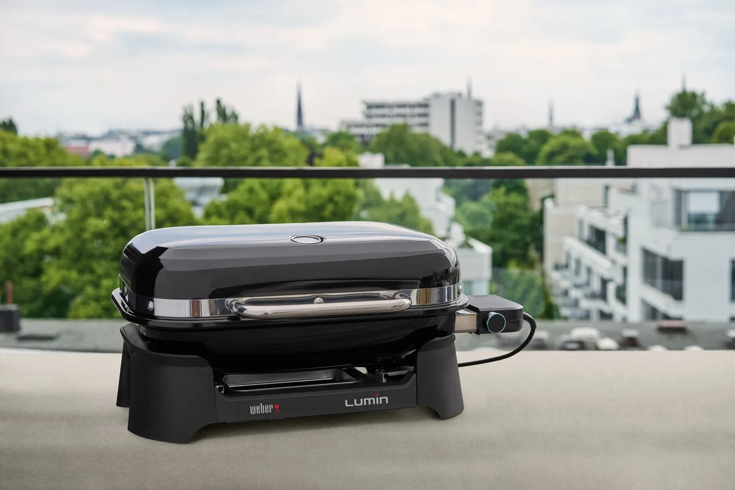 Weber Lumin Compact Black