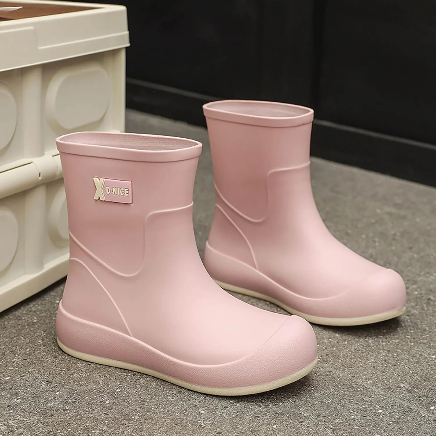 Women's Mid Calf Rain Boots Waterproof Fashion Garden Shoes Anti-Slipping Rainboots Comfortable Insole Light Rain Shoes
